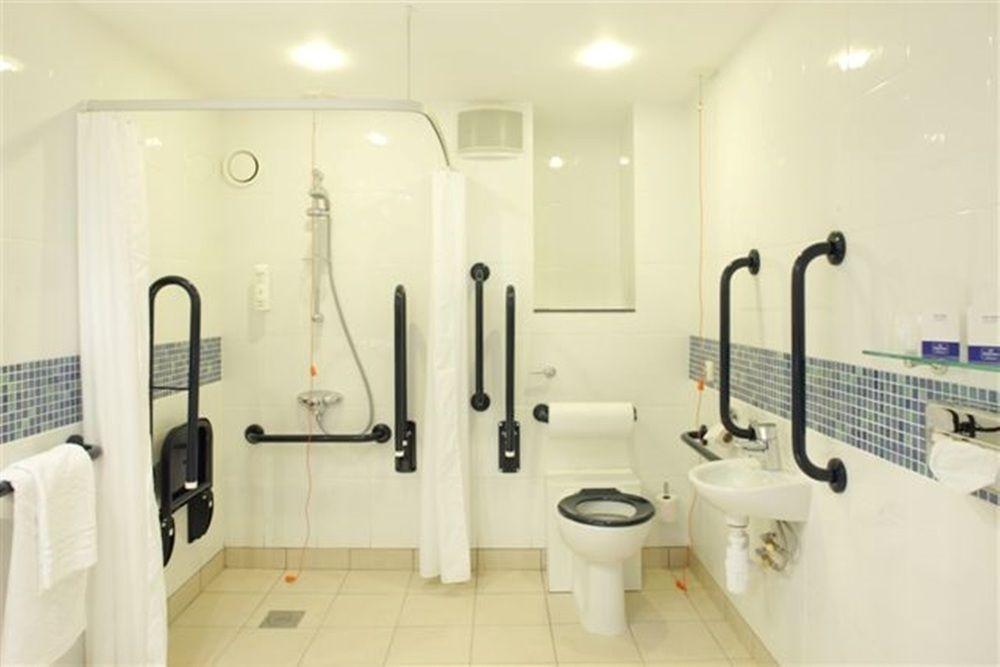 Express By Ihg Hotel Dundee